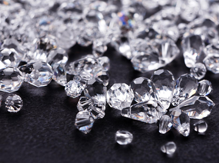 Botswana plans to establish a diamond cutting center in Zimbabwe