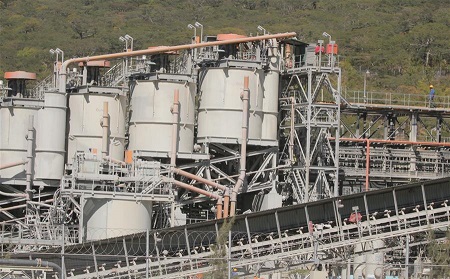 Zimbabwe opens its first platinum smelting plant