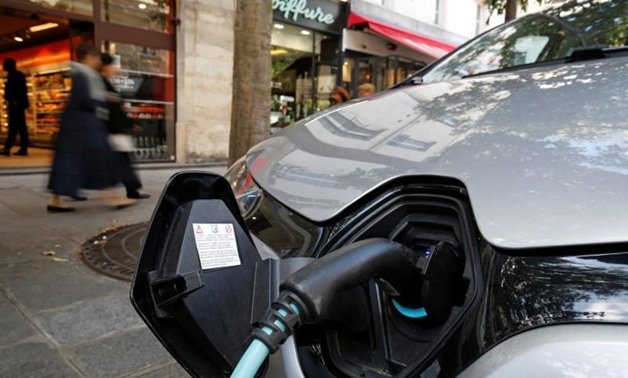  Egypt signs agreement to establish 1st company to sell, distribute electric cars