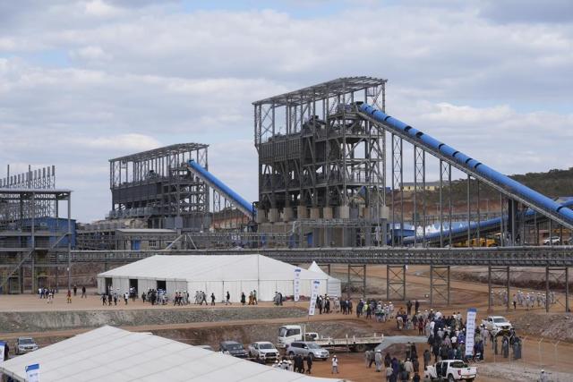 Chinese mining company opens lithium processing plant in Zimbabwe