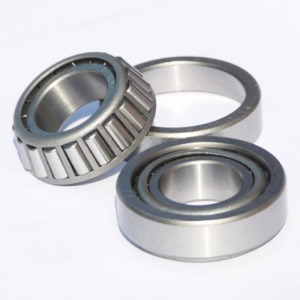 Tapered Roller Bearing (30205)