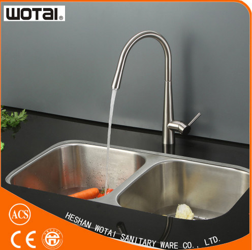 Cupc Single Lever Pull out Kitchen Sink Mixer