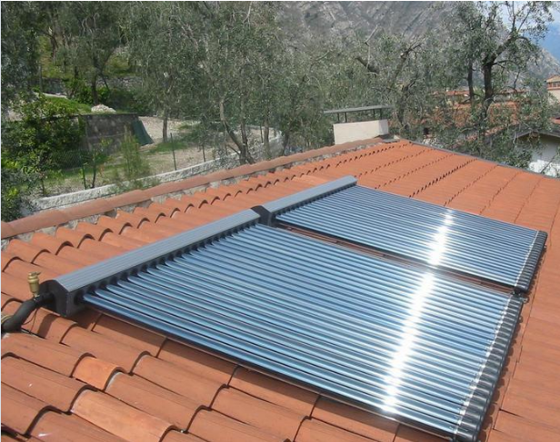 Heat Pipe Pressurized Solar Collector for Water Heating