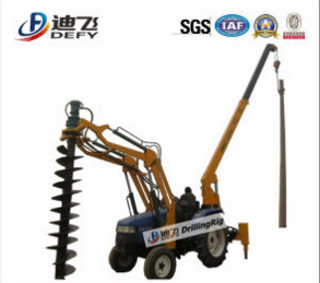 Tractor Auger Crane for Power Pole Construction